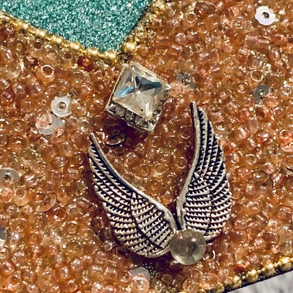 Clear quartz crystal heart shape frame - Picture 6 of 7